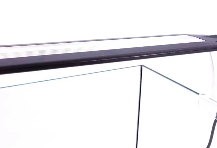 Amtra Klemmleuchte VEGA LED FRESH 10.5W