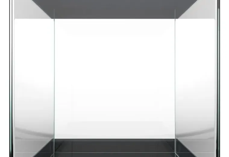 Dennerle NanoCube 30 Litre, White Glass